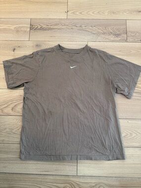 Nike Women’s Oversized Short Sleeve Swoosh Tee
